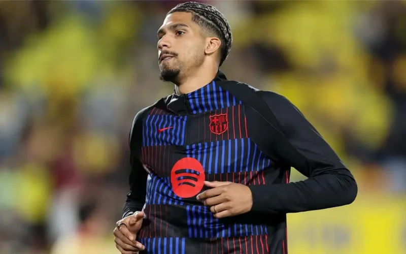 عودة مثيرة.. أراواخو يستعد لظهوره الأول مع برشلونة بعد زيارة إسرائيل